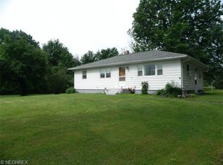 12005 Chamberlain Rd, Aurora, OH 44202