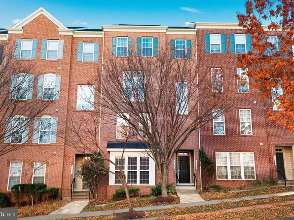 2675 Sheffield Hill Way #164, Woodbridge, VA 22191