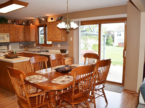 5th image of 2746 Bluestone Bay Dr