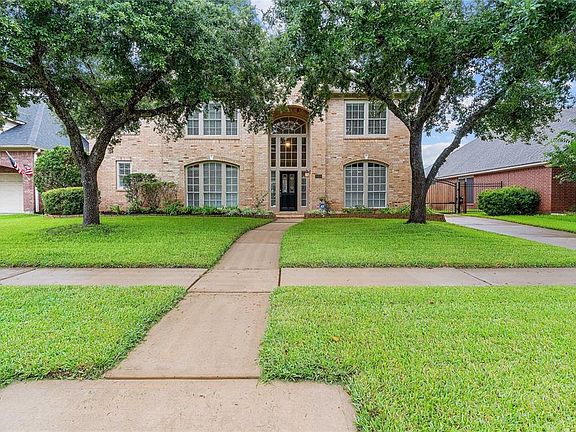 2nd image of 8619 Westbrook Forest Drive