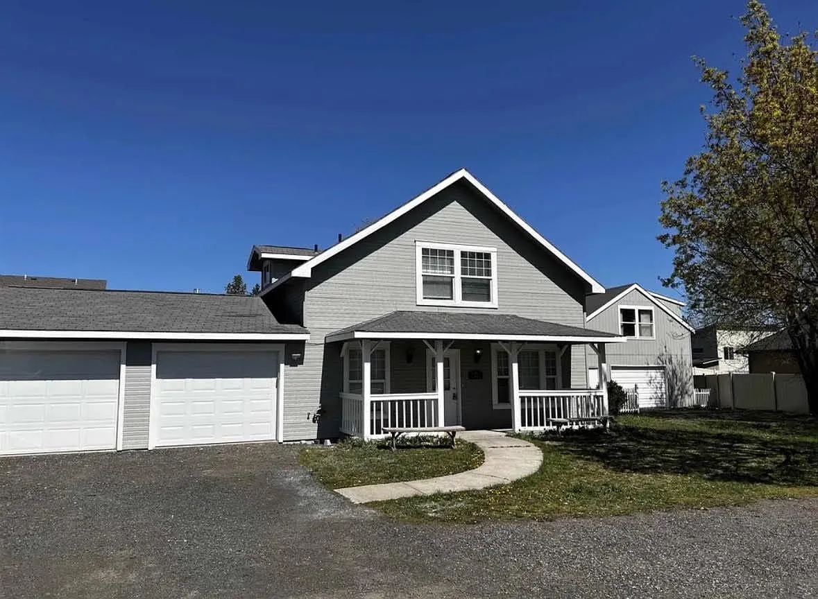 4 bed, 2.0 bath, 1800 sqft, $2,500 — Photo 1