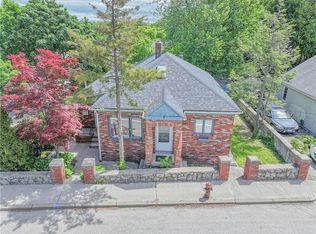 79 George Waterman Rd, Johnston, RI 02919