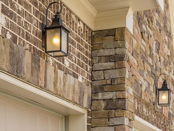 4th image of 11000 Prairie Lake Dr #19