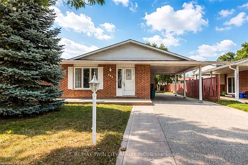 254 Camille Cres Photo 1