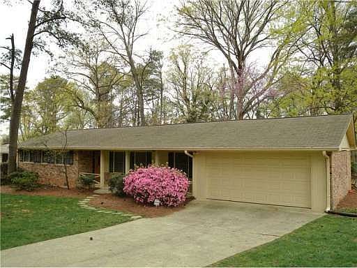 1st image of 2170 Greensward Dr