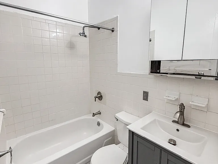 647 President St #1A — Photo 8