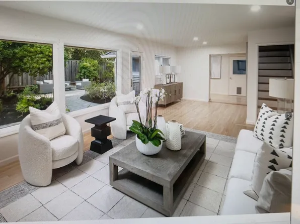 (undisclosed Address), Los Altos, CA 94024