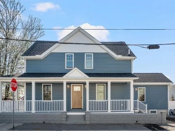 263 Warren Ave, East Providence, RI 02914