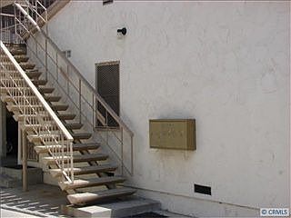 4th image of 3605 Fernwood Ave