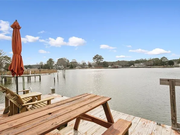 100 Beechland Creek Place, Port Haywood, VA 23138