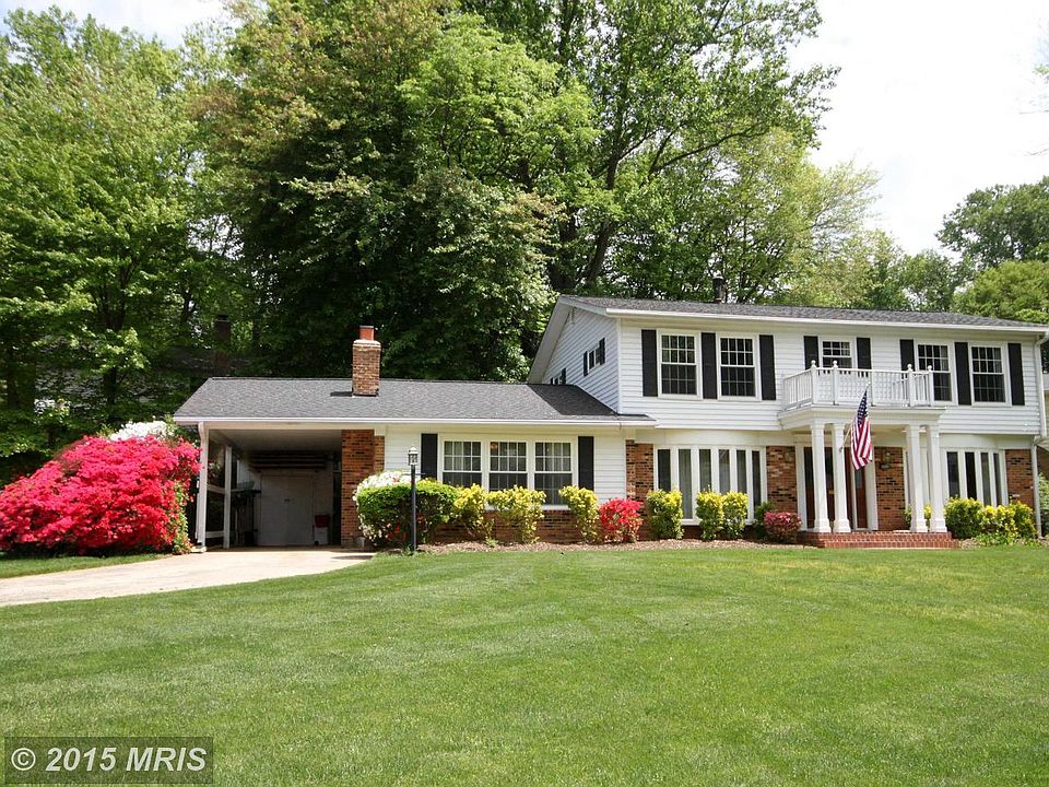 1st image of 5001 Woodland Way