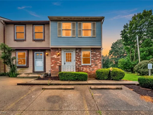 4833 Grafton Rd, Brunswick, OH 44212