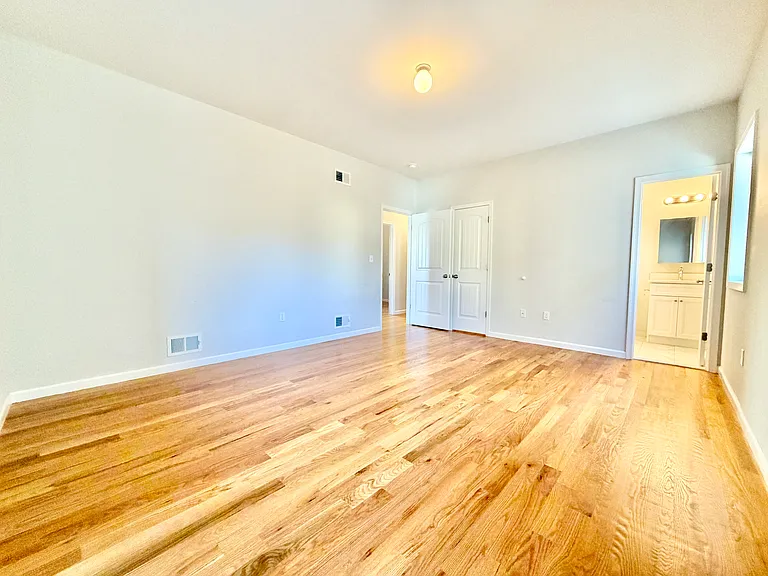 356 Bryson Ave #1F — Photo 22