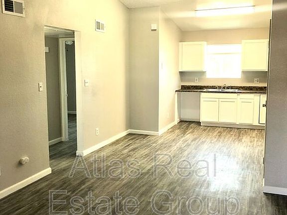 2nd image of 465 W Ivyglen St #216