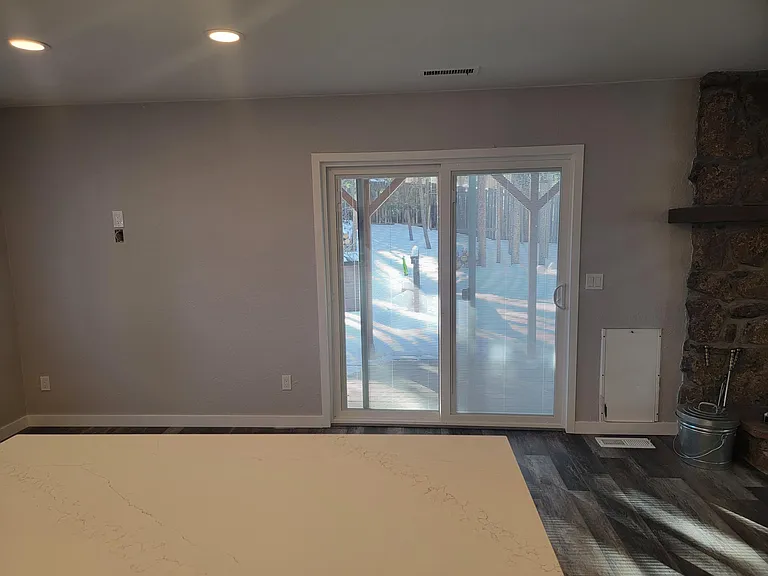 eating space/patio door