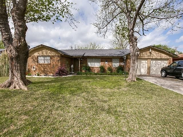 1st image of 4621 Mackey Dr
