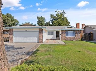 1700 W La Vida Ave, Visalia, CA