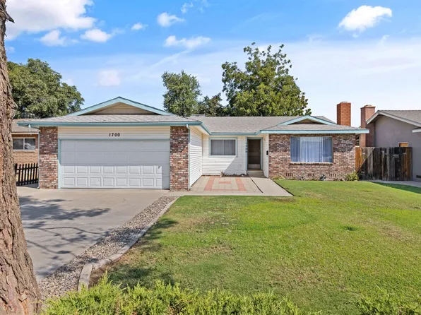 1700 W La Vida Avenue, Visalia, CA 93277
