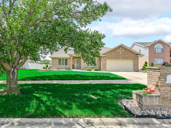 21222 Whitney Ave, Matteson, IL 60443