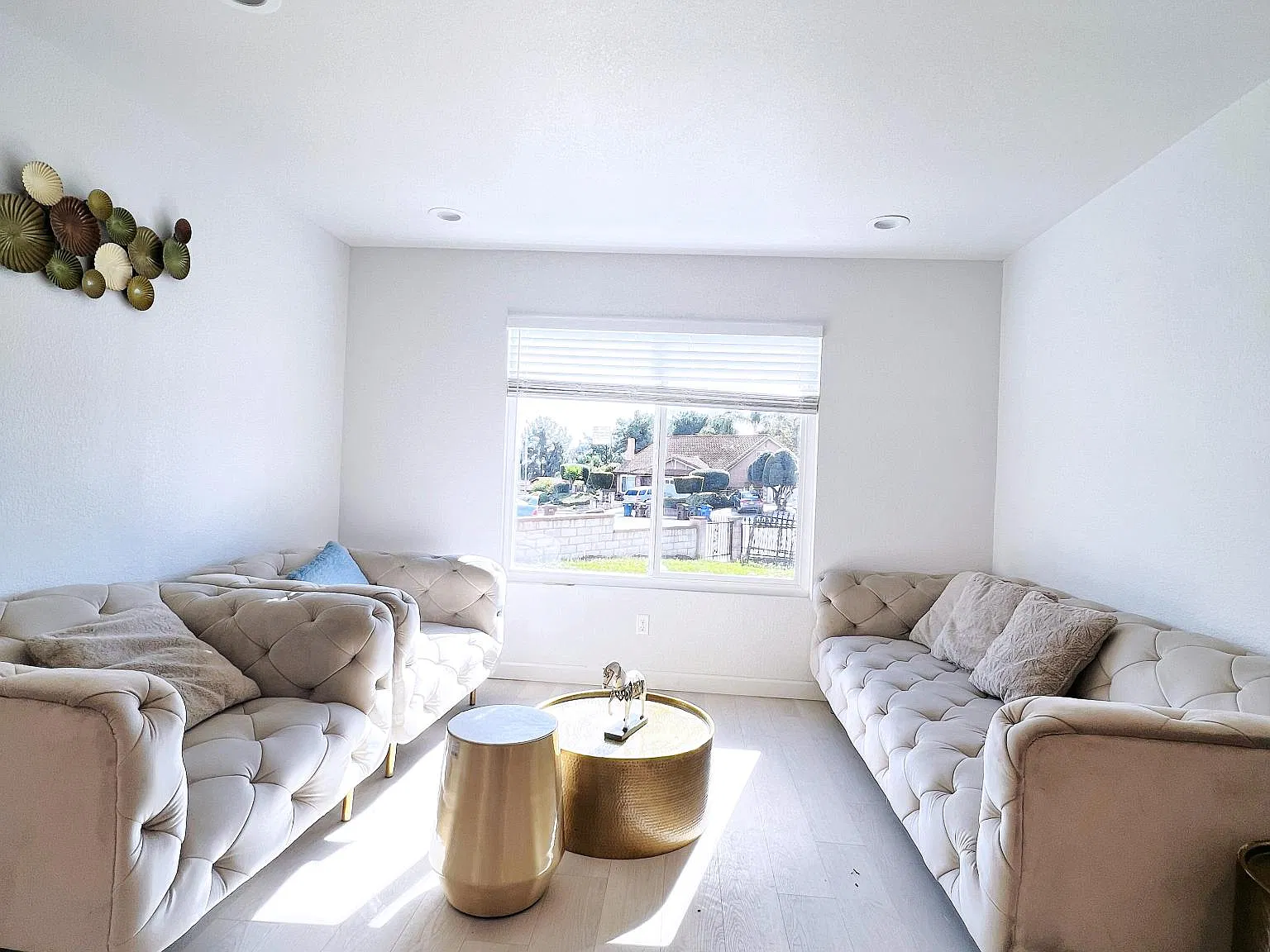 730 Amador Cir — Photo 2