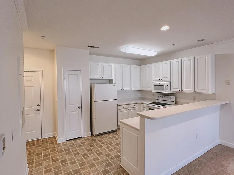 395 S Crow Creek Dr NW #1109 — Photo 2
