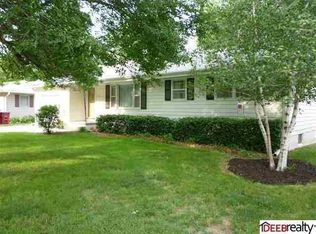 185 N 8th St, Springfield, NE 68059