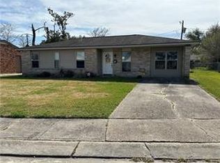 328 Catalpa Dr, La Place, LA 70068