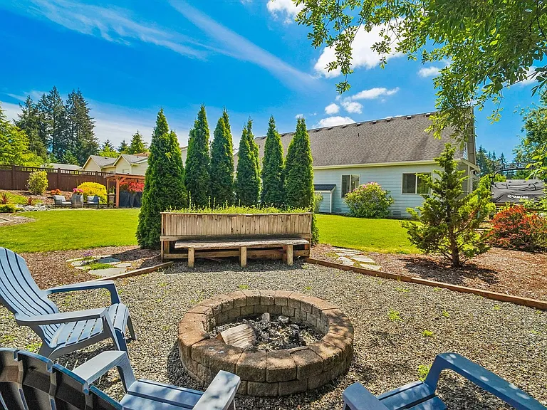 853 SW Norpoint Ct — Photo 43