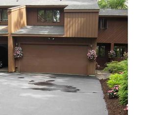 3220 Isle Of Pnes, Baldwinsville, NY 13027