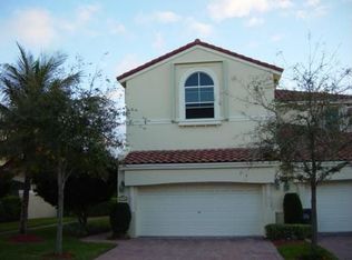 976 Harbor Vw N, Hollywood, FL 33019