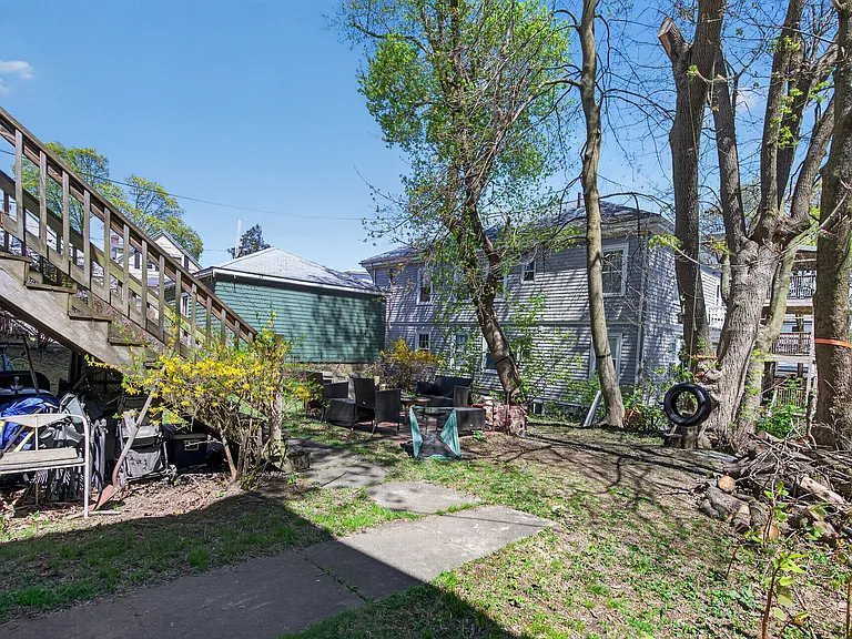 671 Washington St #1 — Photo 17