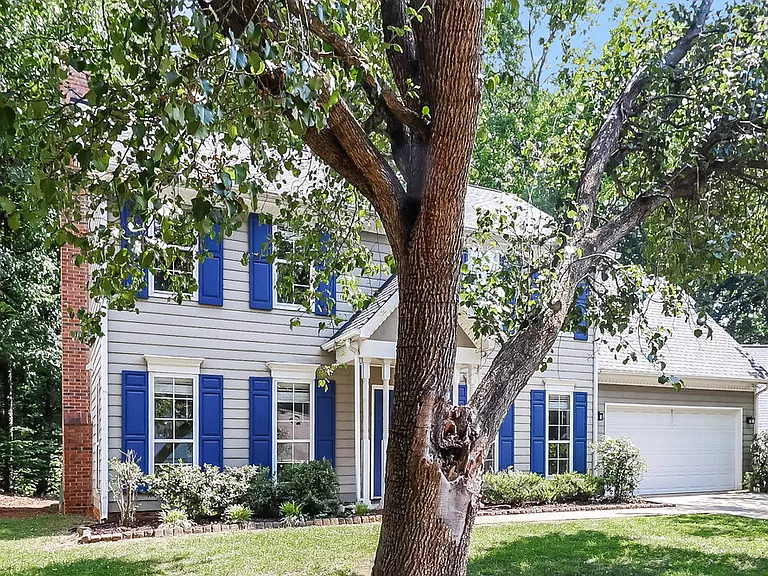 4012 Mozart Ct — Photo 4