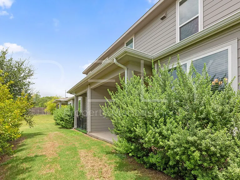 11202 Gadsen Ln #67 — Photo 40