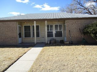 722 Bradley Ave, Cheyenne, WY 82007