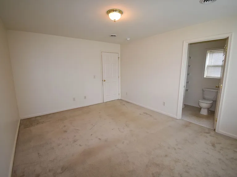 372 E Water St — Photo 21