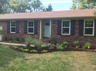 1804 Greenbriar Rd, Murray, KY 42071