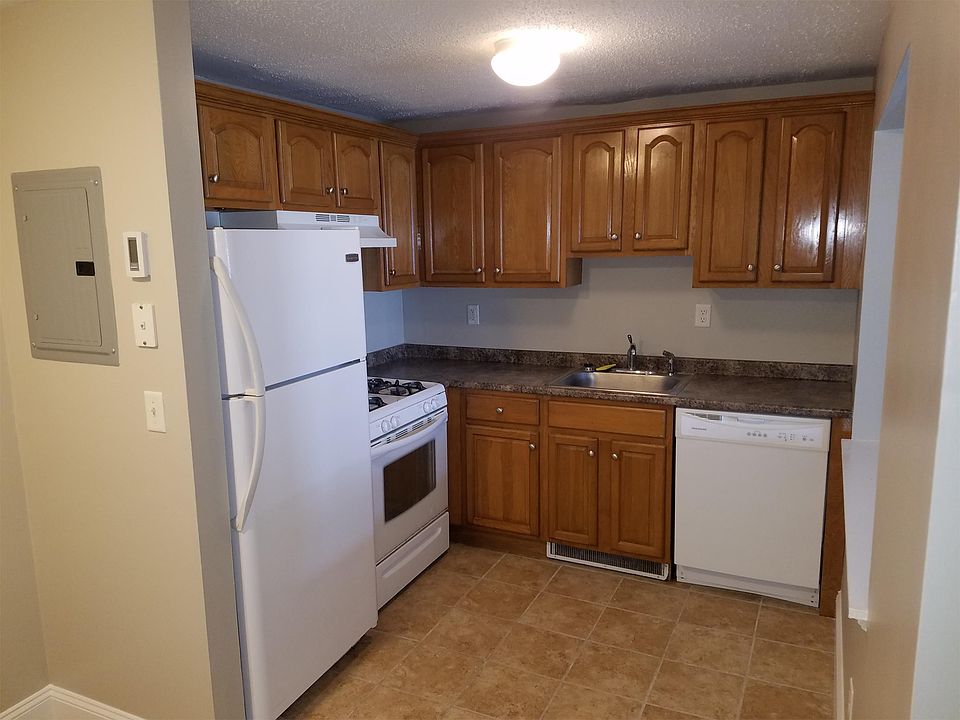 1st image of 17 Anderson Ave #10988410