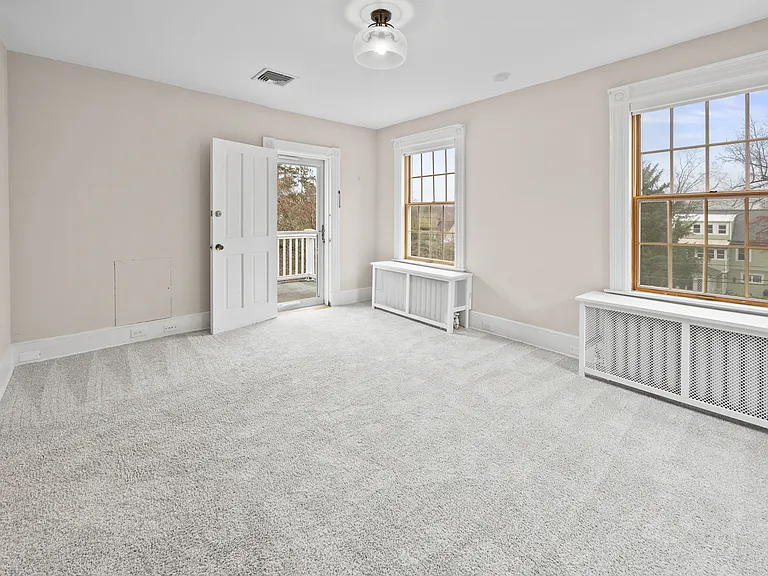 1509 Upland Ave — Photo 27