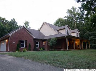 1458 Flint Lock Dr, Hernando, MS 38632