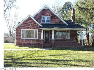 2165 Fancy Gap Rd, Mount Airy, NC 27030