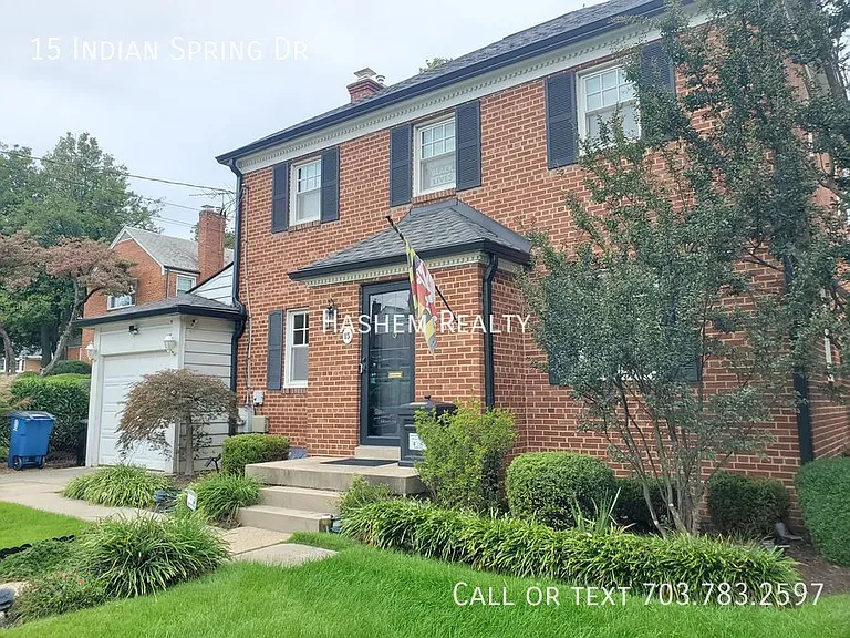 15 Indian Spring Dr — Photo 2