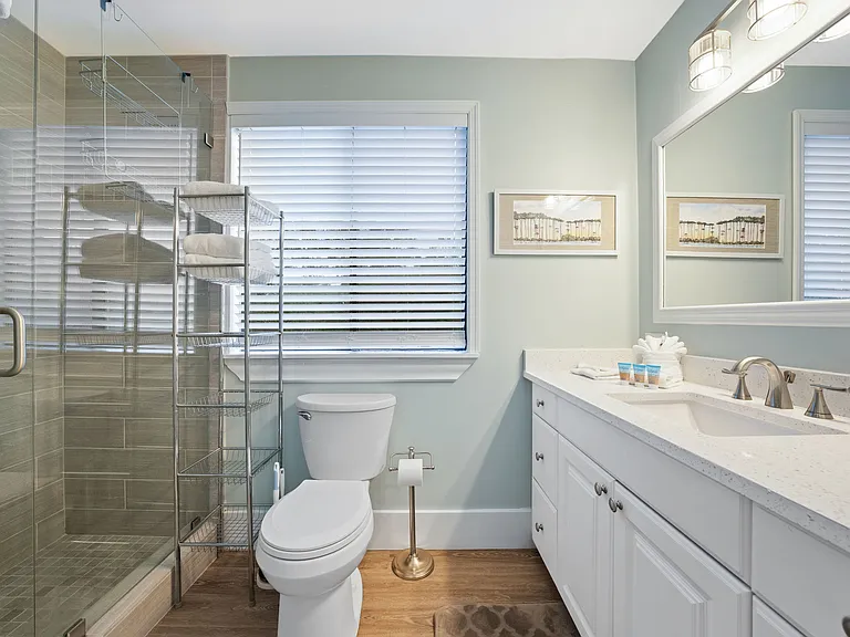 Primary ensuite