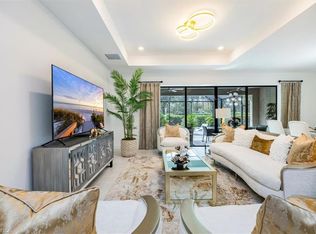 10499 Ventana Ln, Naples, FL 34120