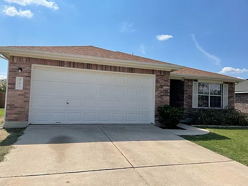 205 Carol Ave Photo 1