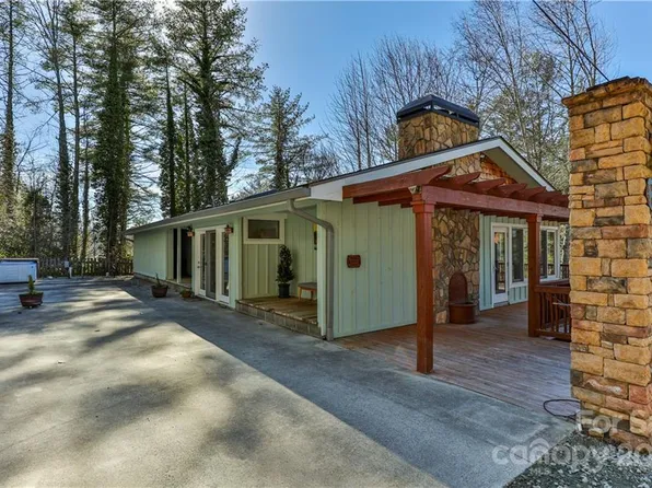 60 Owen Mountain Rd, Glenville, NC 28736