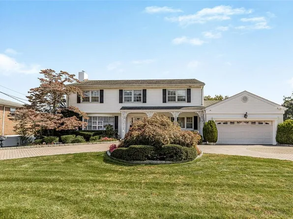 10 Hubbard Circle, Bronxville, NY 10708
