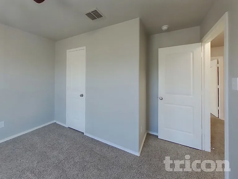 5693 McClelland St — Photo 12
