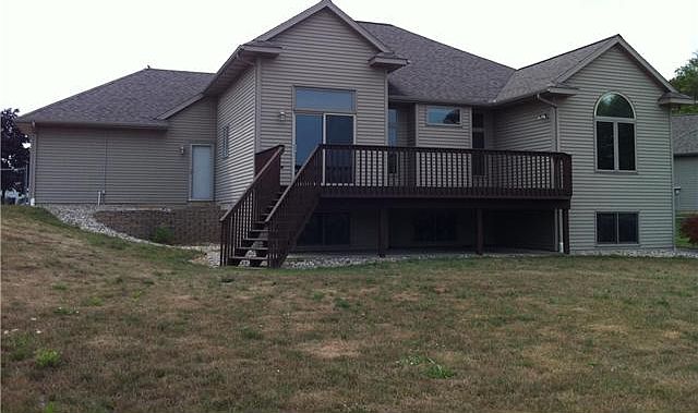 2nd image of 3946 Glenview Ct
