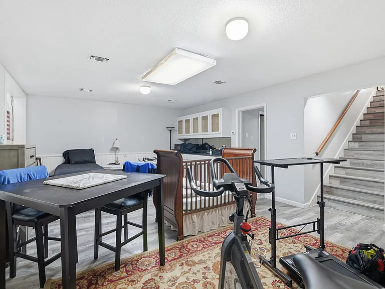 701 Oakland Hills Ln — Photo 19