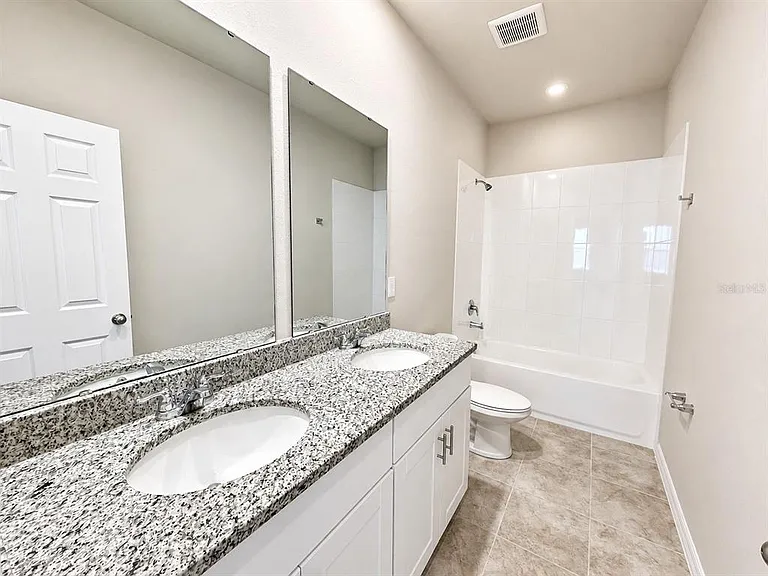 2269 Mystic Maze Ln — Photo 19